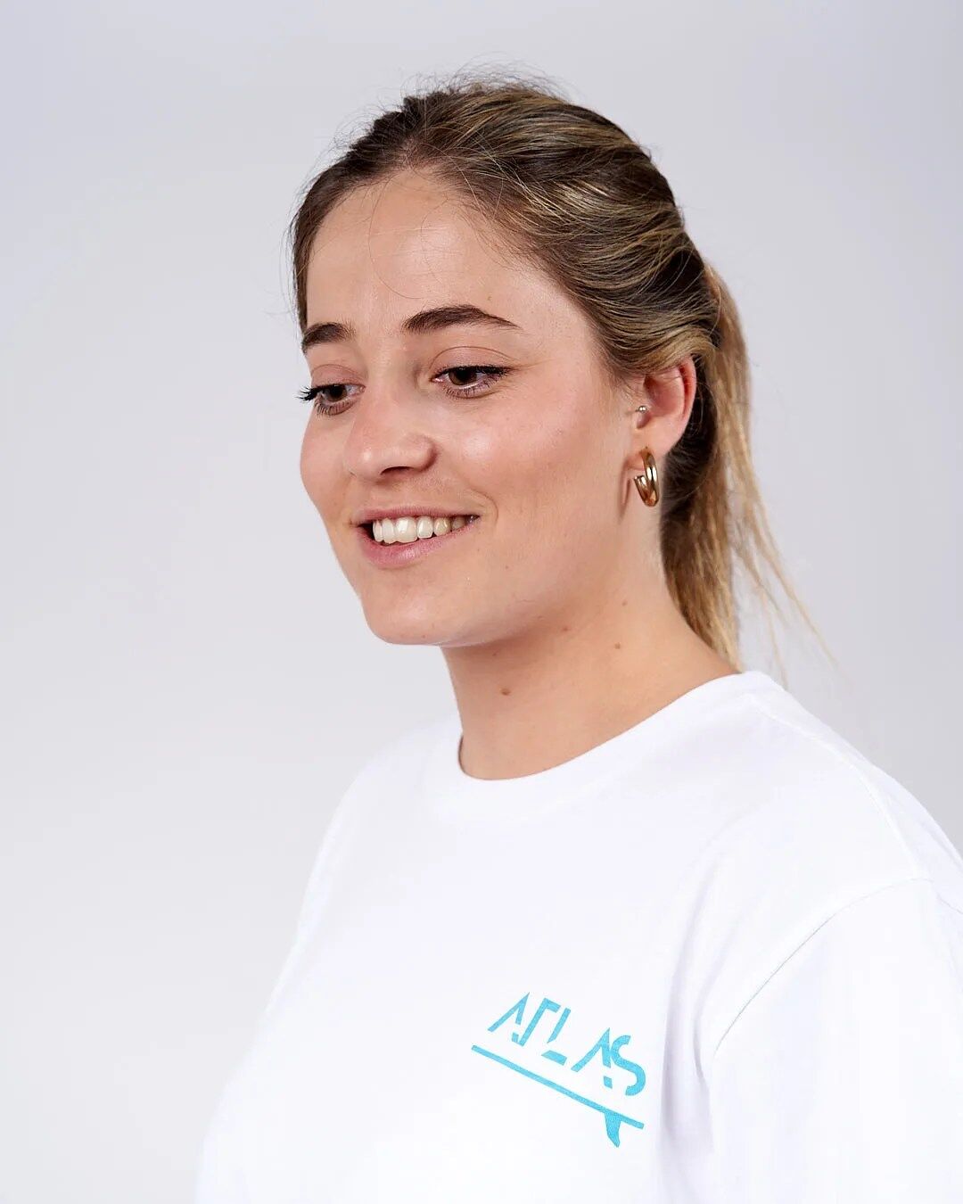 camiseta blanca chica Atlas Outerwear